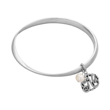 Load image into Gallery viewer, Letter N Monogram Pearl Charm Bangle Bracelet
