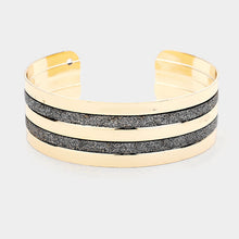 Load image into Gallery viewer, Gray Metal Shiny Stripe Detail Cuff Bracelet
