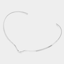 Load image into Gallery viewer, Silver V Shaped Metal Open Choker Necklace
