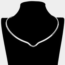 Load image into Gallery viewer, Silver V Shaped Metal Open Choker Necklace
