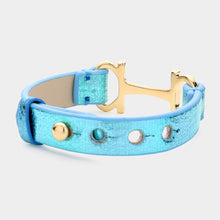 Load image into Gallery viewer, Turquoise Faux Leather Metal H Pointed Snap Bracelet
