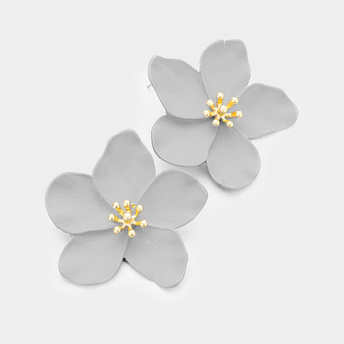 Gray Bloom Flower Earrings