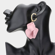 Load image into Gallery viewer, Pink Metal Hoop Petal Link Dangle Earrings
