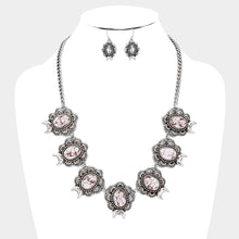 Load image into Gallery viewer, White Natural Stone Antique Floral Collar Necklace
