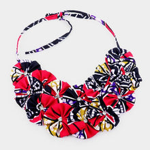 Load image into Gallery viewer, Pink Crystal Centered Fabric Round Cluster Collar Necklace
