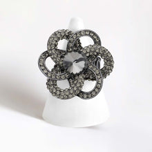 Load image into Gallery viewer, Black Round Stone Centered Flower Stretch Ring
