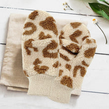 Load image into Gallery viewer, Beige Leopard Teddy Pop-Top Mitten Gloves
