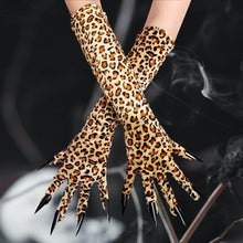 Load image into Gallery viewer, Leopard Patterned Long Nails Claws Gloves
