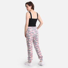 Load image into Gallery viewer, Pink Camouflage Patterned Loungewear Pants
