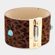 Load image into Gallery viewer, Turquoise Leopard Leather Turquoise Round Magnetic Bracelet
