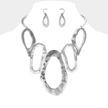 Load image into Gallery viewer, Silver Abstract Hammered Metal Collar Necklace
