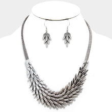 Load image into Gallery viewer, Silver Metal Feather Scale Snake Chain Necklace
