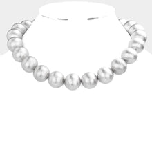 Load image into Gallery viewer, Metal Ball Collar Necklace
