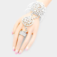 Load image into Gallery viewer, White Pearl Crystal Rhinestone Stretch Hand Chain Bracelet
