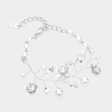 Load image into Gallery viewer, White Stone Embellished Flower Pearl Bracelet
