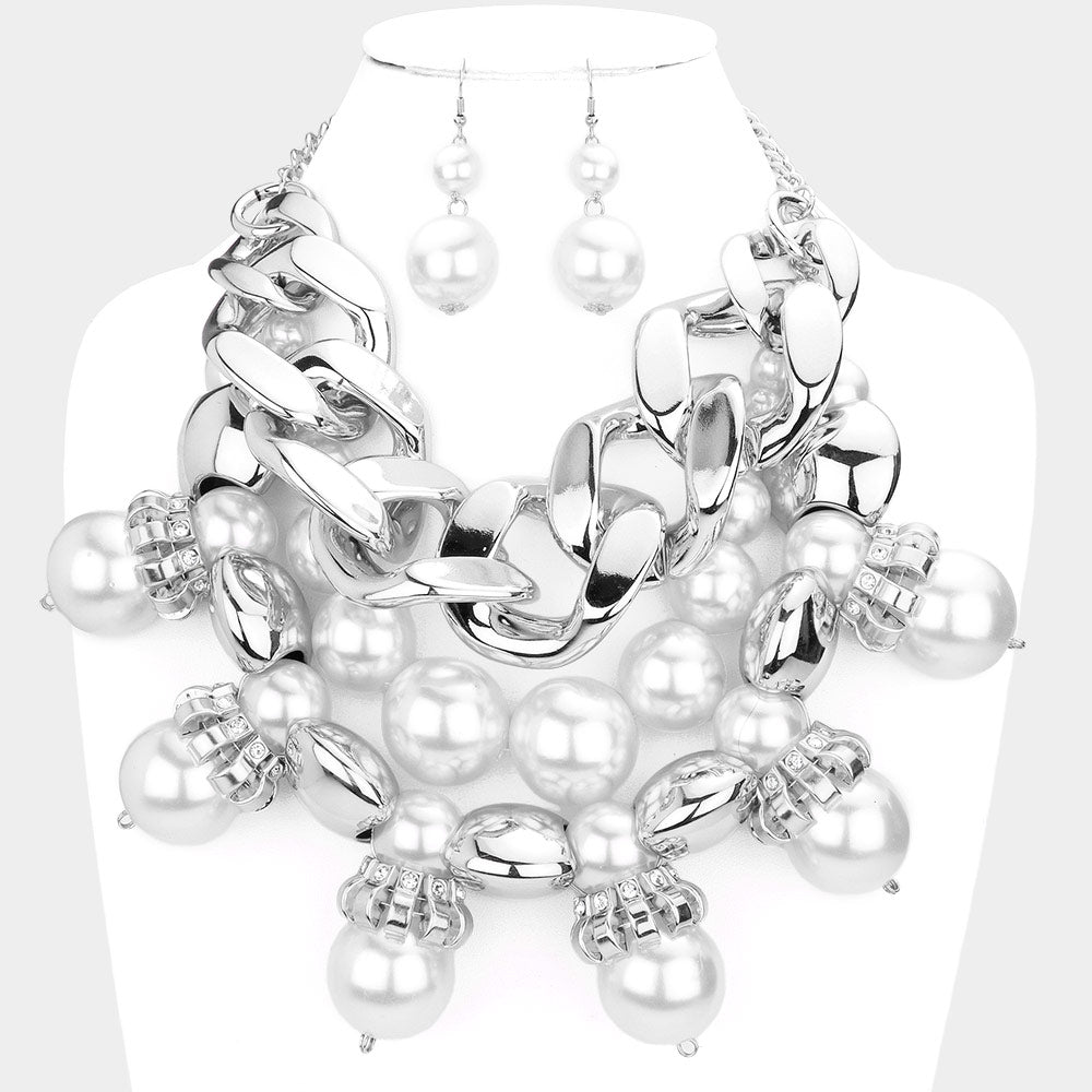 White Chunky Chain Pearl Bib Necklace