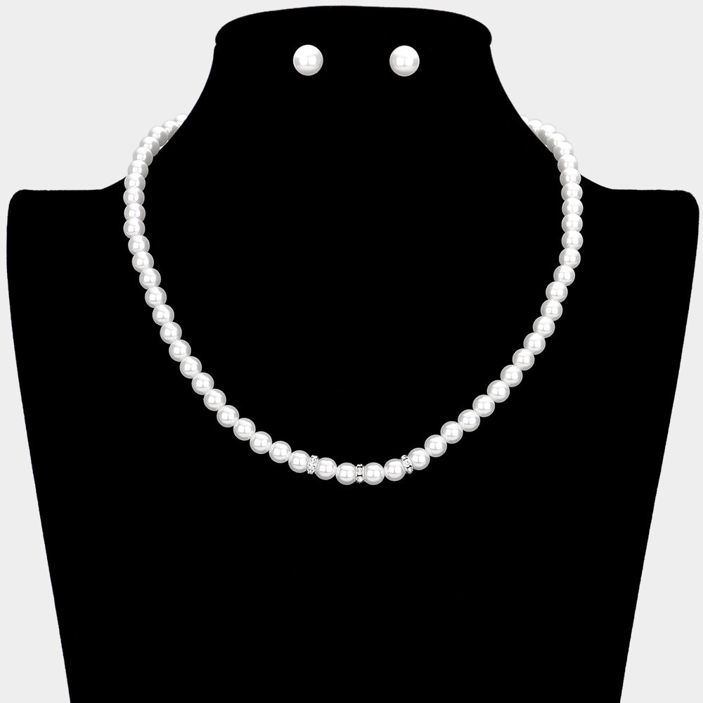 White Triple Rhinestone Ring Pointed Pearl Necklace