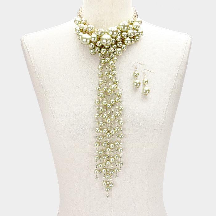 Green Pearl Cluster Vine Fringe Bib Necklace