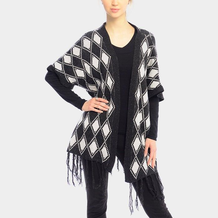 White DIAMOND PATTERN FRINGE TRIM PONCHO SHAWL