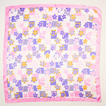 Load image into Gallery viewer, Pink Flower Pattern Scarf
