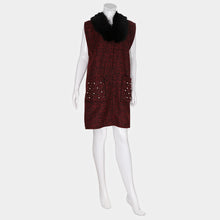Load image into Gallery viewer, Burgundy Pearl Embellished Pockets Detail Faux Fur Collar Vest
