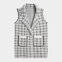 Load image into Gallery viewer, White Check Patterned Front Pockets Vest
