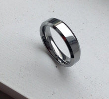 Load image into Gallery viewer, Sizes 5-15 High Polish Tungsten Rings 6mm - Jewelry Store by Erik Rayo
