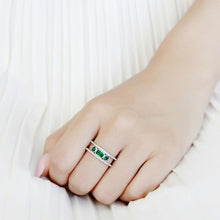 Load image into Gallery viewer, Rings for Women Silver 316L Stainless Steel DA348 - Glass in Emerald
